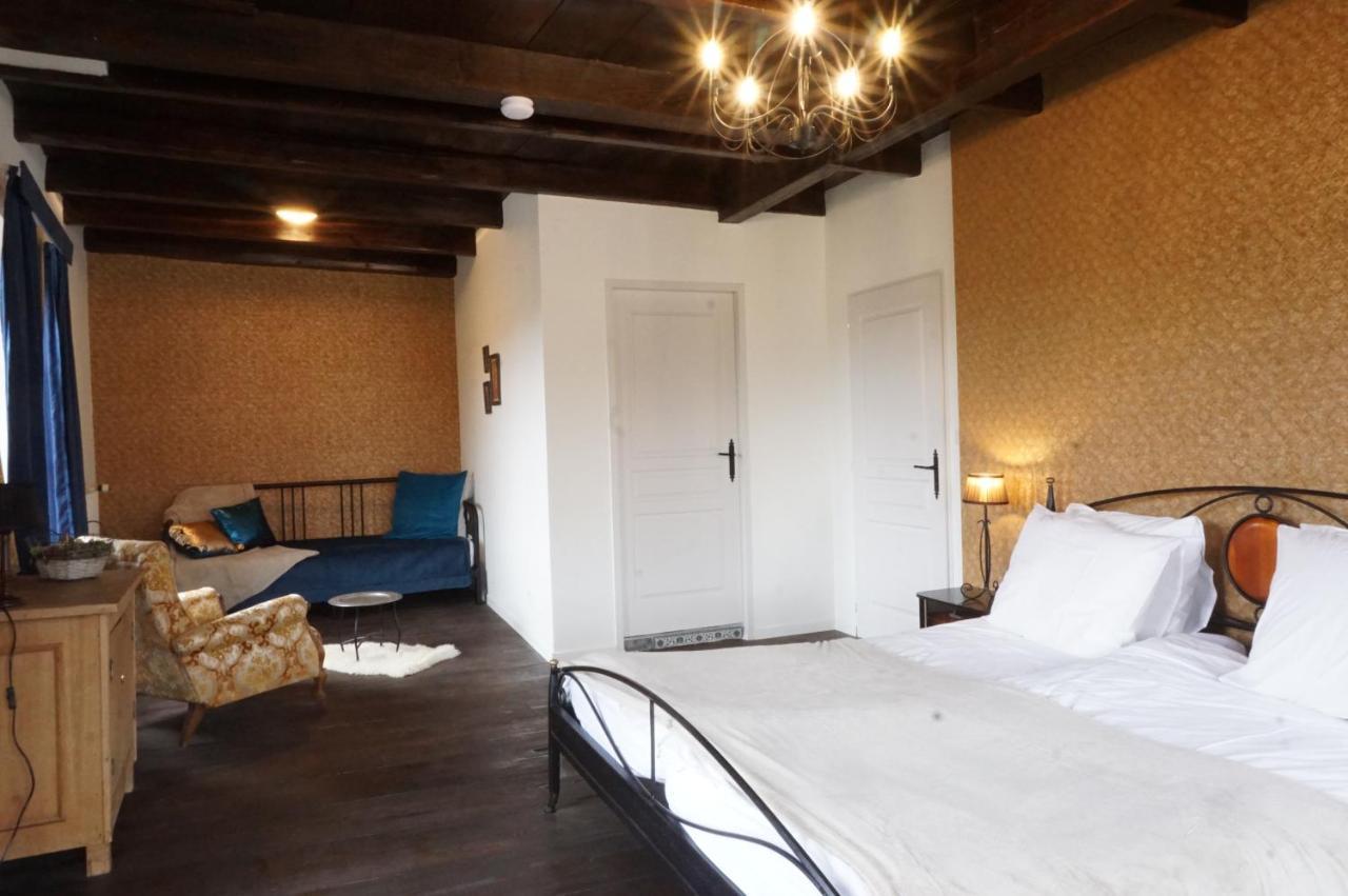Le Voila Bed & Breakfast Melay  Dış mekan fotoğraf