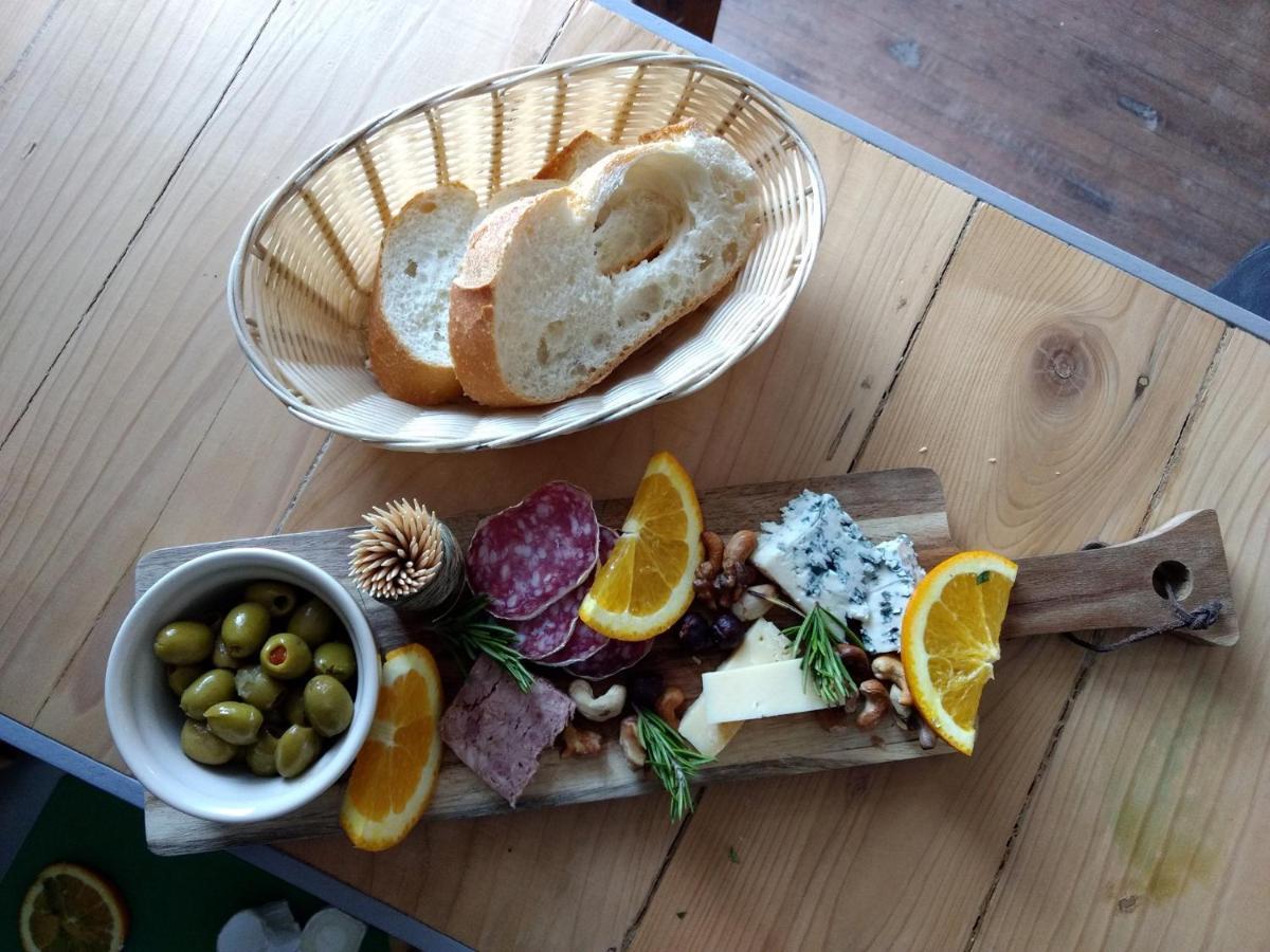 Le Voila Bed & Breakfast Melay  Dış mekan fotoğraf